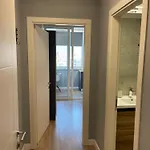Modern Skyline Studios- Elegant In New Bazaar * טיראנה