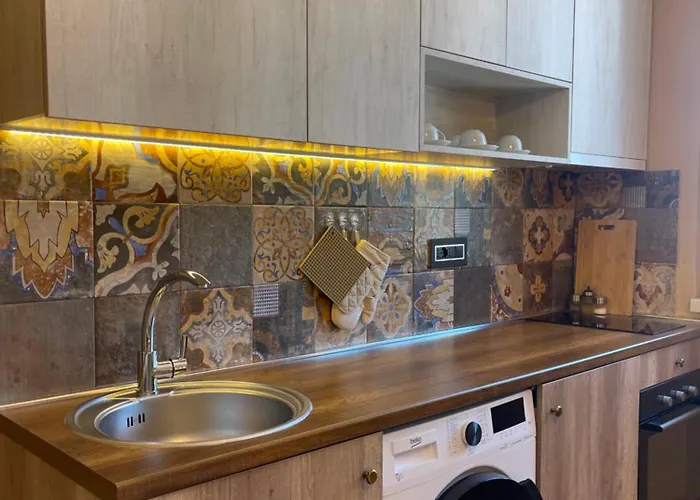 Lägenhet Modern Skyline Studios- Elegant In New Bazaar *