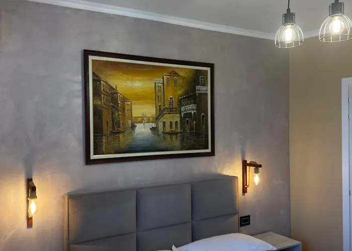 아파트 Modern Skyline Studios- Elegant In New Bazaar *